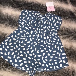 Abstract spotted sky blue romper